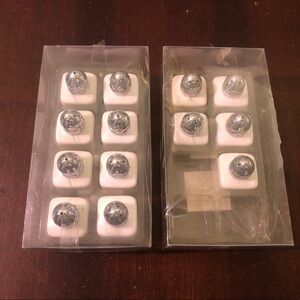 Mini Salt & Pepper Shakers. (13)